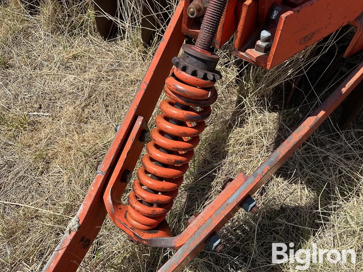 allis-chalmers-2300d-disk-harrow-image-10