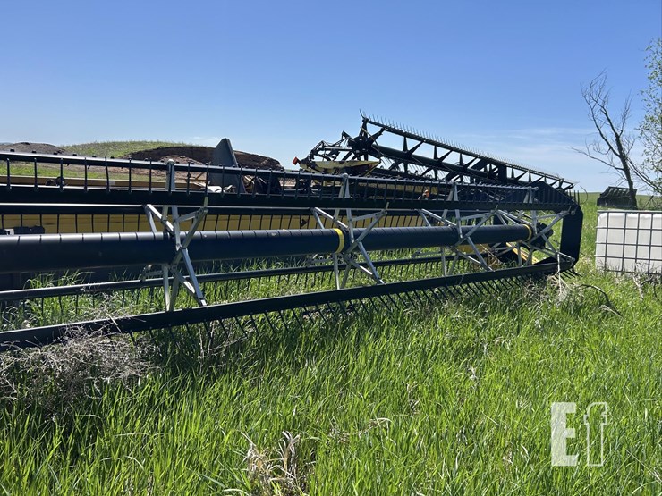 2007-new-holland-88c-image-3