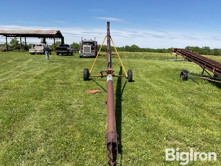 hutchinson-6241-grain-auger-image-2