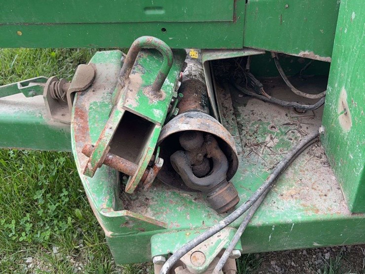 john-deere-3950-image-14