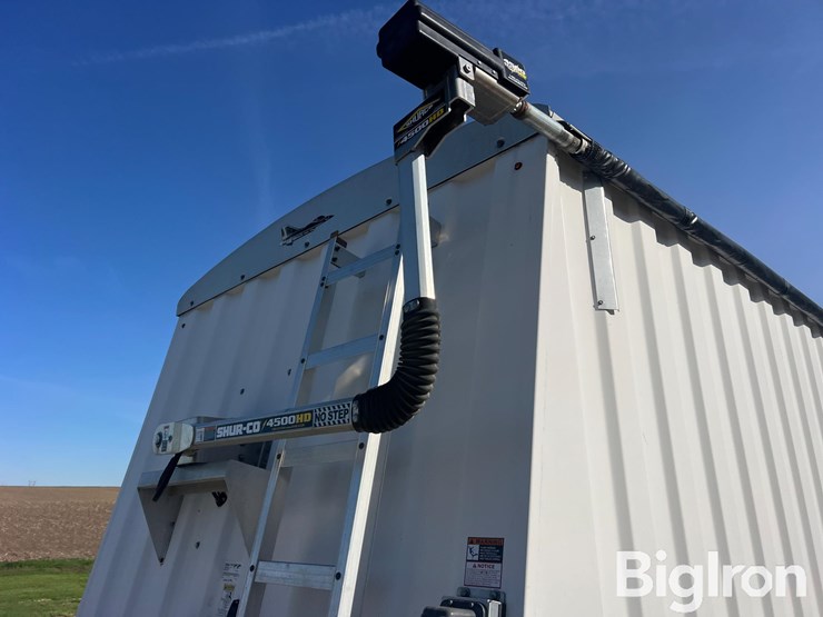 2011-jet-42-image-11