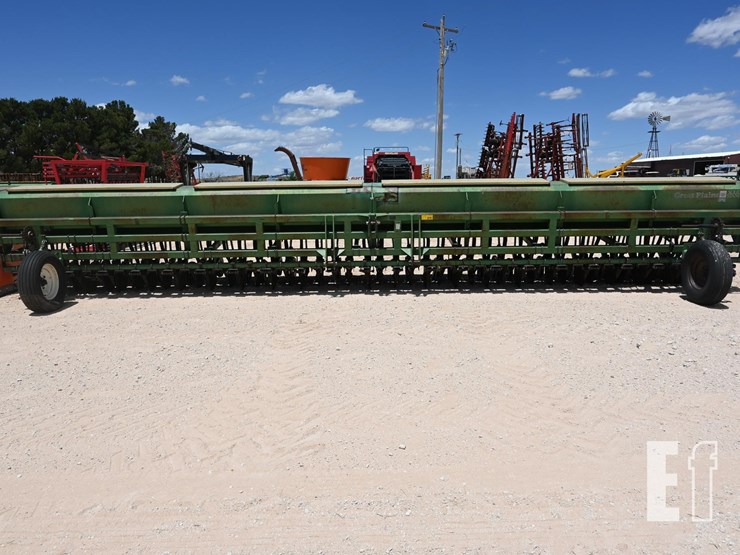 great-plains-solid-stand-30-image-1