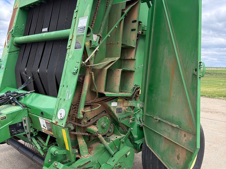 john-deere-568-image-35