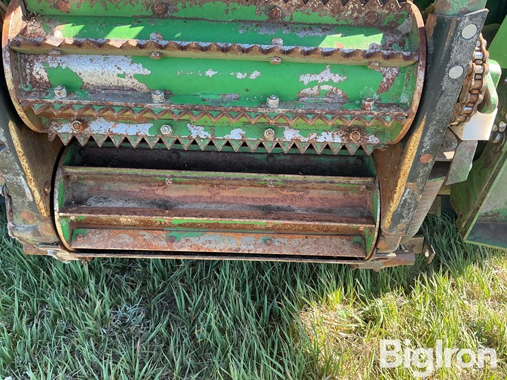john-deere-5830-image-10