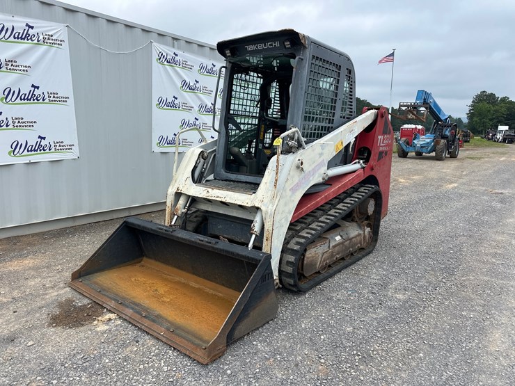 takeuchi-tl230-image-2