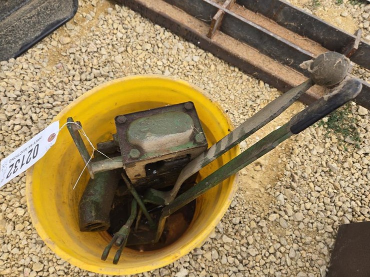 john-deere-720-image-2