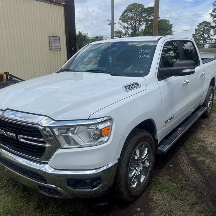 2020 DODGE 1500