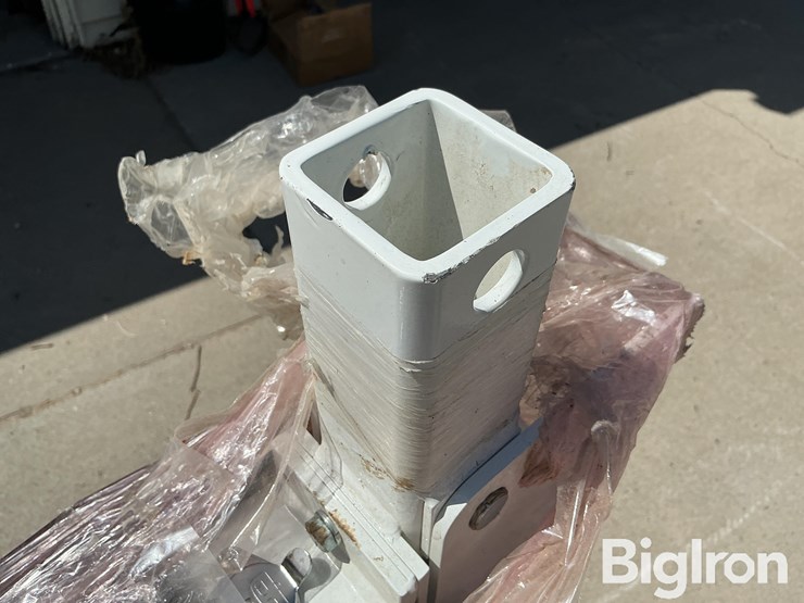 strong-arm-p10-dc-electric-winch-on-coleman-crane-image-14