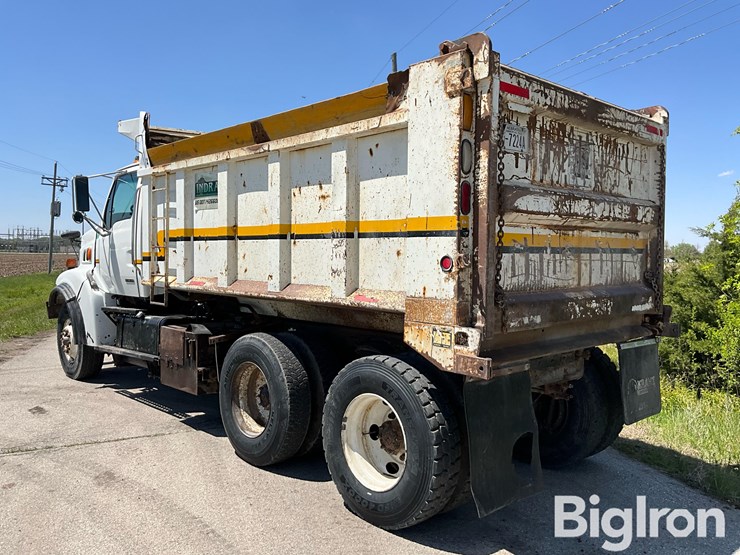 2003-sterling-lt9500-image-7