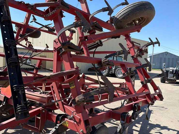 case-ih-4800-image-26