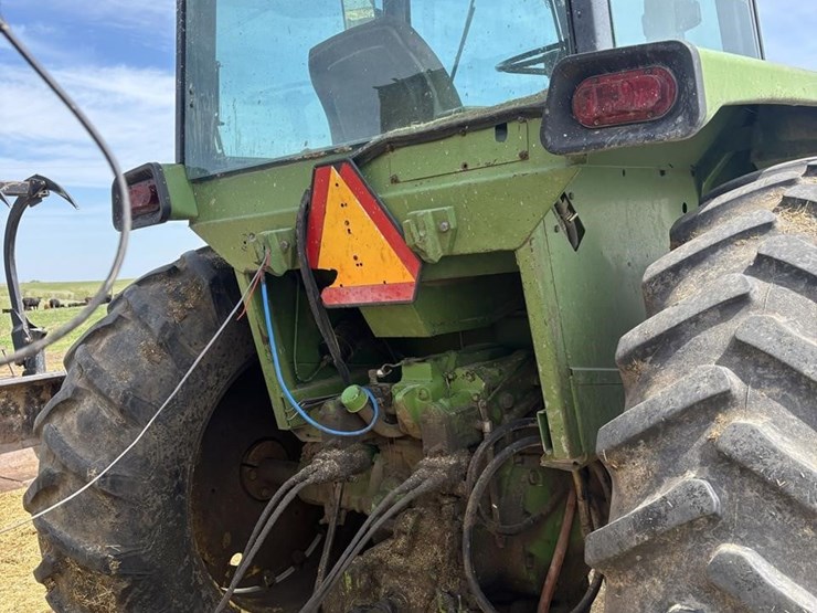 john-deere-4430-image-4