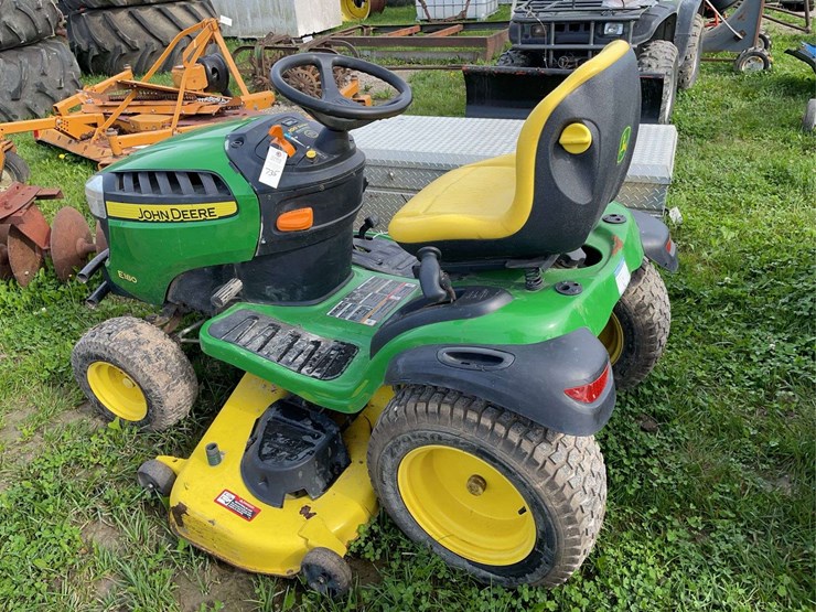 john-deere-180-image-3