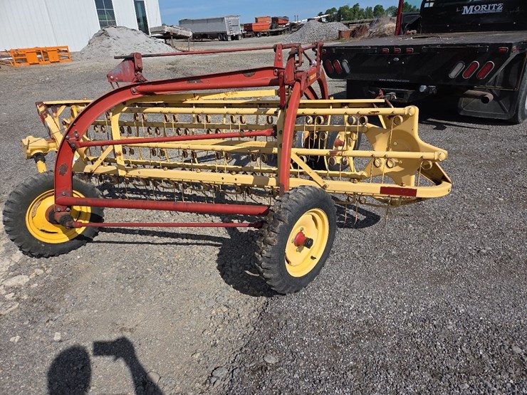 new-holland-256-image-16