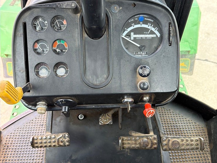 john-deere-4430-image-37