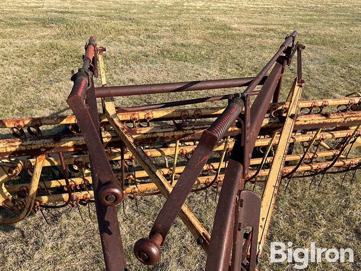 new-holland-56-image-11