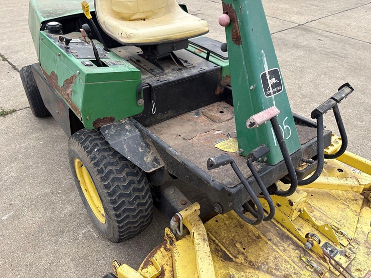 john-deere-f910-image-14