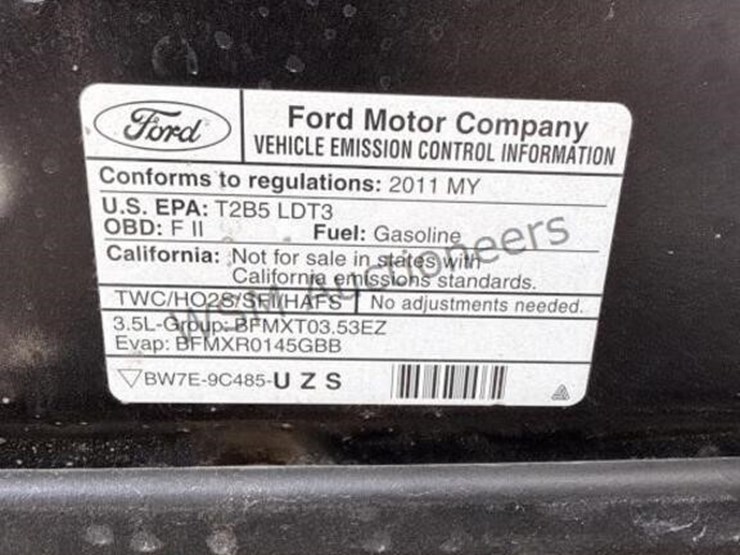 2011-ford-explorer-limited-image-13