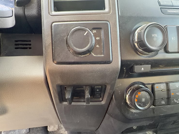2018-ford-f450-xl-image-28