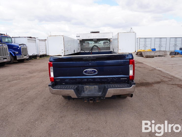 2018-ford-f350-xl-image-6