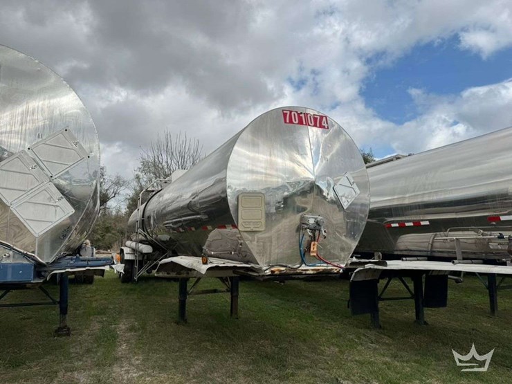 1987-polar-tank-image-1