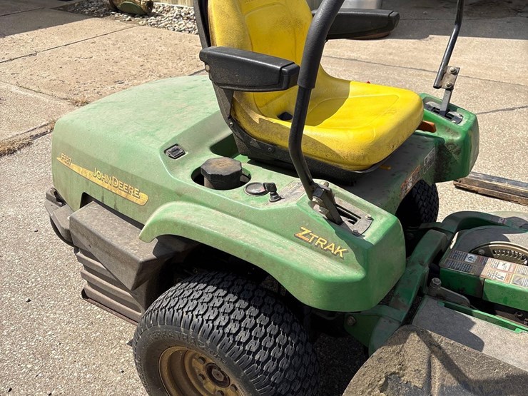 john-deere-f687-image-13