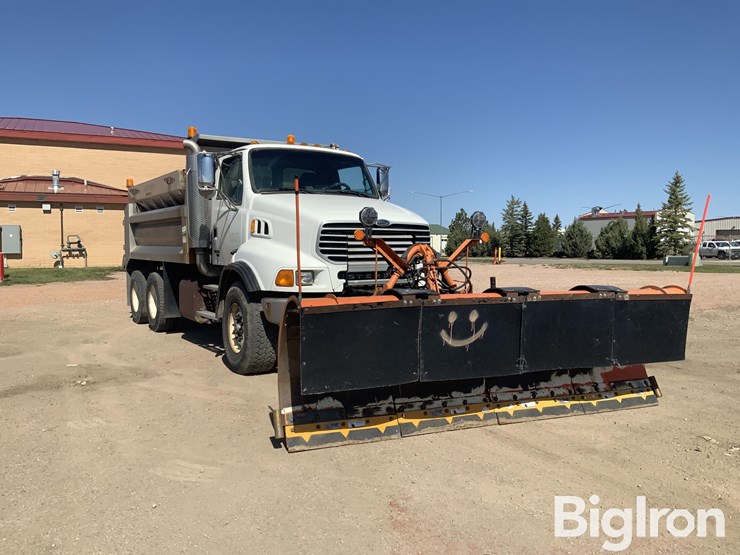 2007-sterling-l9500-image-3
