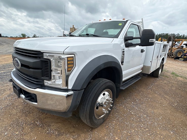 2019-ford-f450-image-7