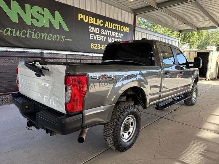 2020-ford-f250-image-8