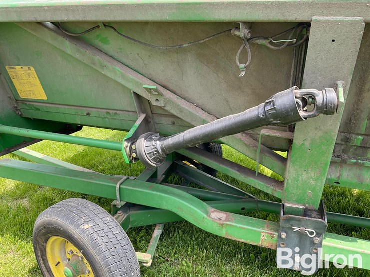 john-deere-843-image-9