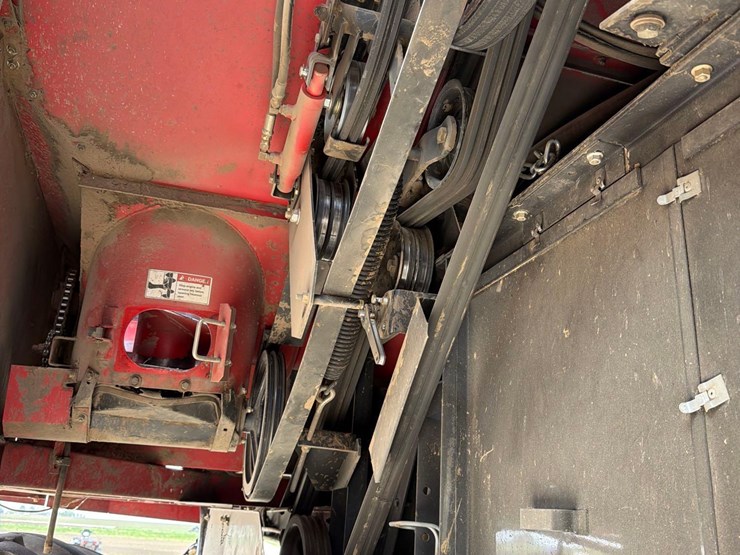 2001-massey-ferguson-8780xp-image-37