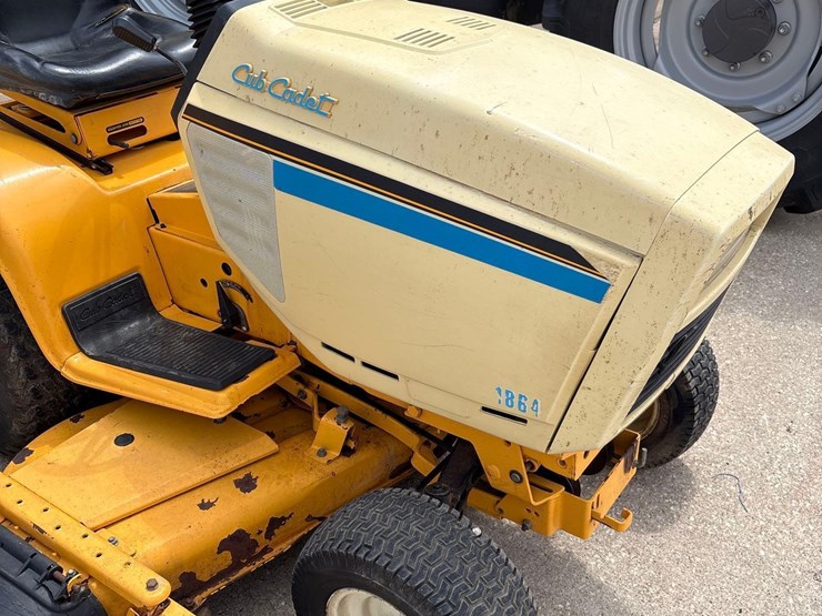 cub-cadet-1864-image-13