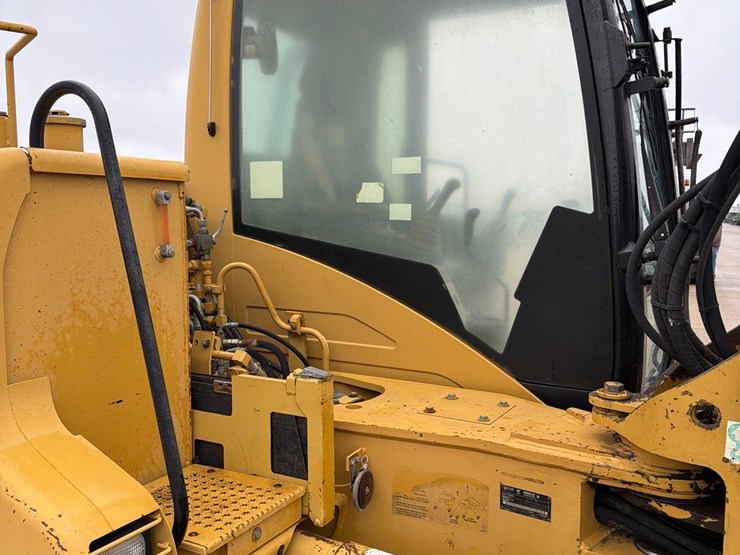 caterpillar-307c-image-35
