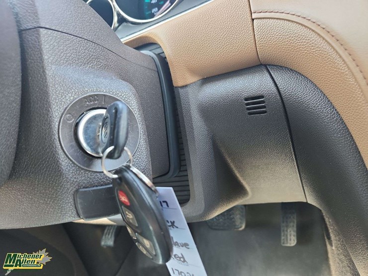 2017-buick-enclave-image-24