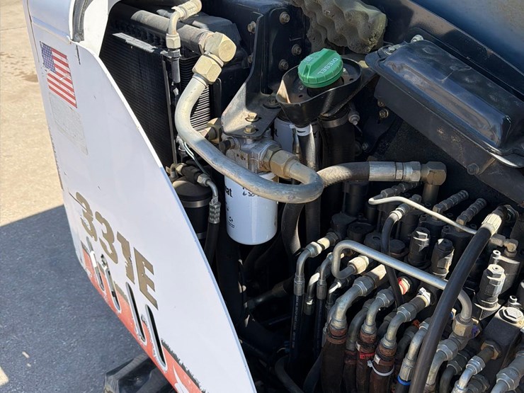 2001-bobcat-331e-image-28