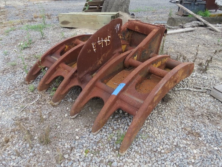 heavy-duty-6-finger-rake-w/stump-splitter-image-1