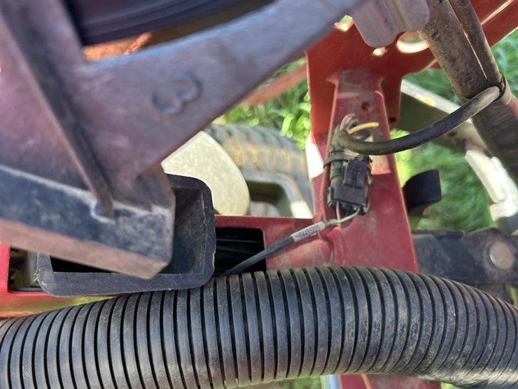 2015-case-ih-1265-image-22