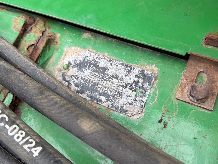 john-deere-469-image-30