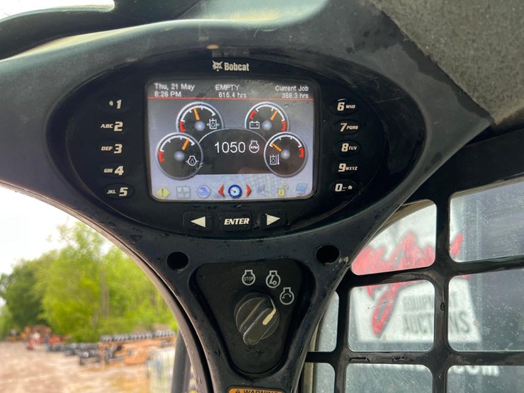 2018-bobcat-t770-image-17