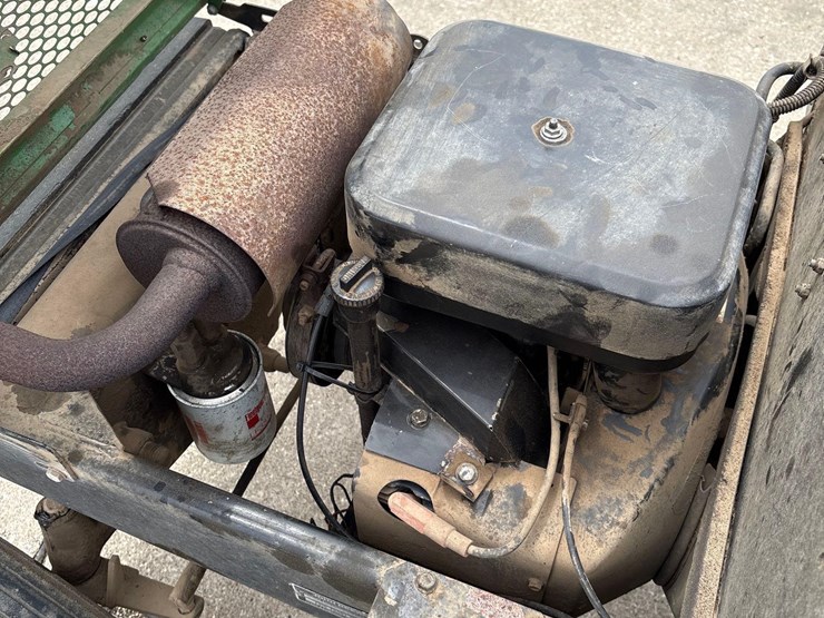 john-deere-f910-image-17