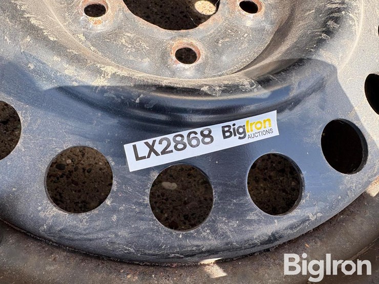 douglas-thunderer-225/60r16-all-season-tire-image-9