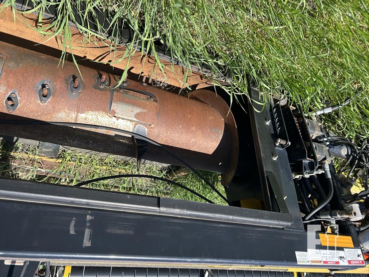 2007-new-holland-88c-image-16