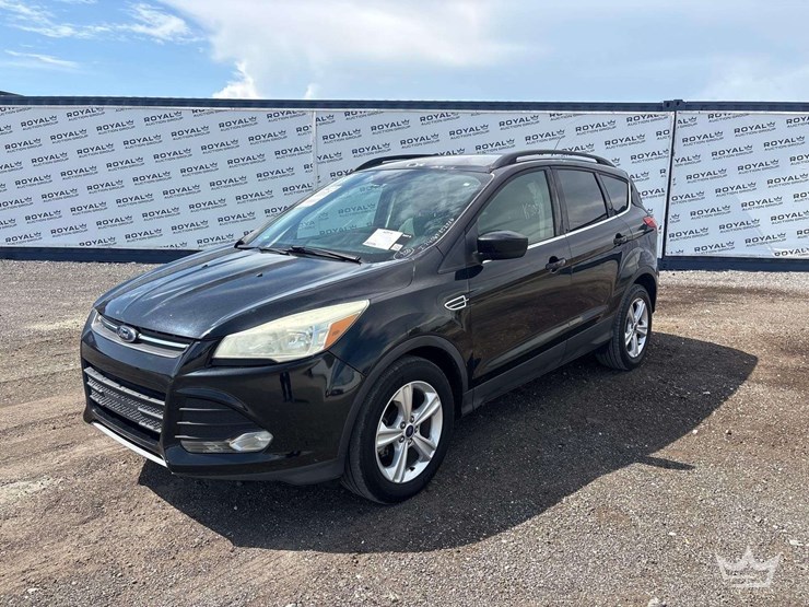 2016-ford-escape-image-1