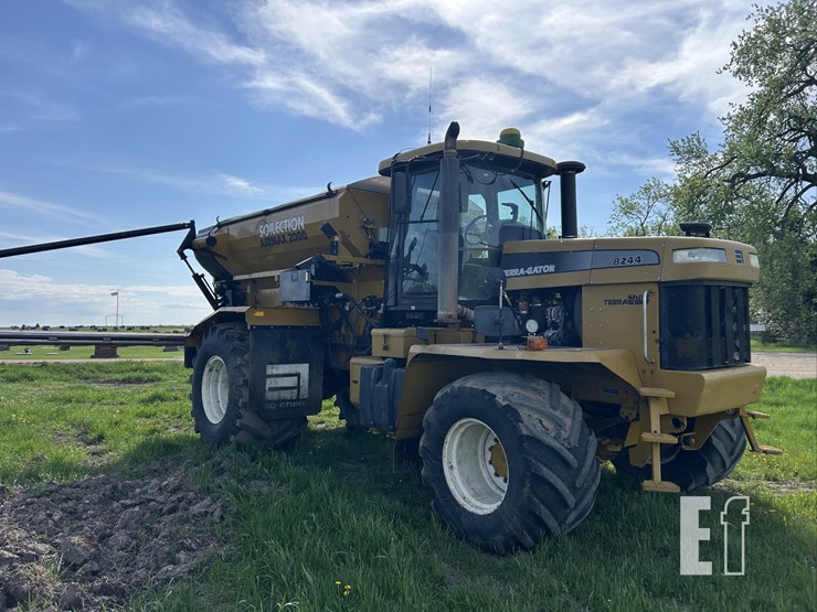 ag-chem-terra-gator-8244-image-5