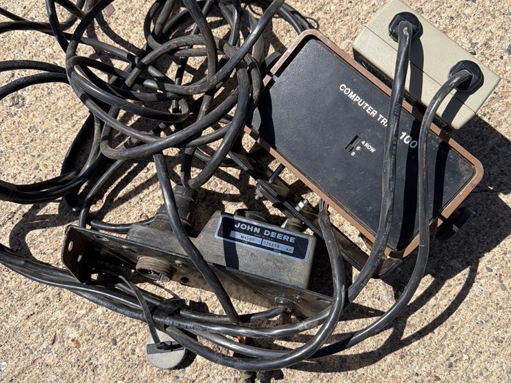 john-deere-7000-image-49