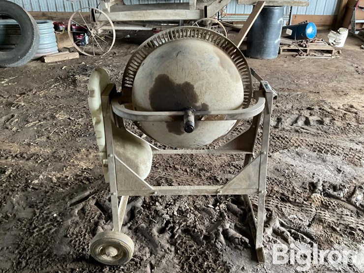 sears-and-roebuck-713-electric-cement-mixer-image-4
