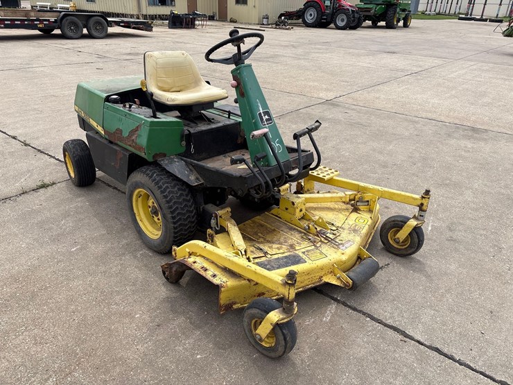john-deere-f910-image-2