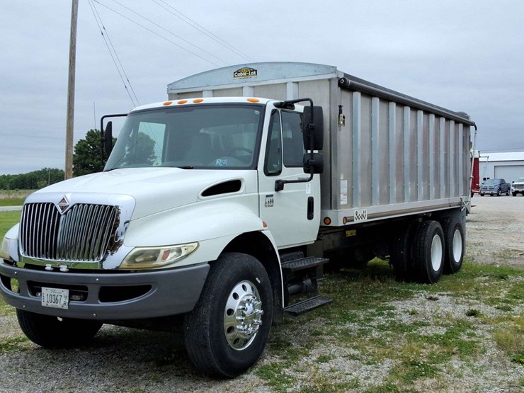 2007-international-durastar-4400-image-1