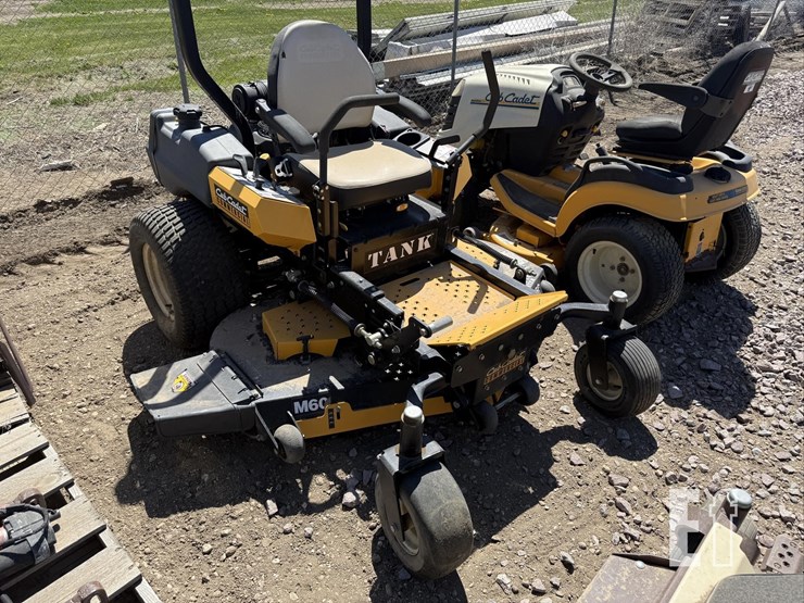 cub-cadet-tank-m60-image-8
