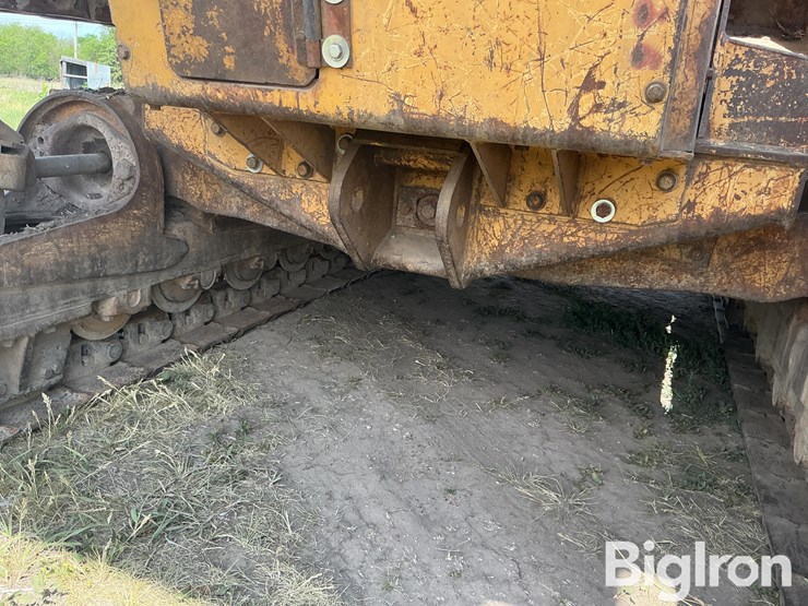 1983-caterpillar-953-image-19