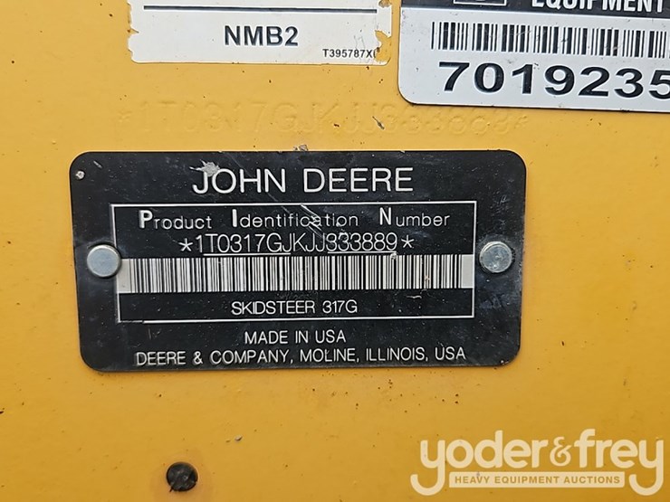 2018-deere-317g-image-30